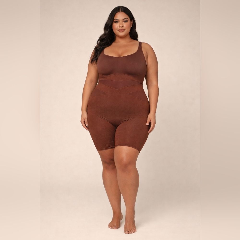 New Cacique Open-Bust Thigh Shaper 22/24 Level 3 Max Contour Brown Short Bodysui
